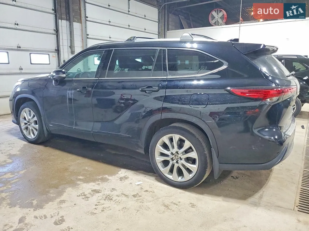 2023 Toyota Highlander - мініатюра 2