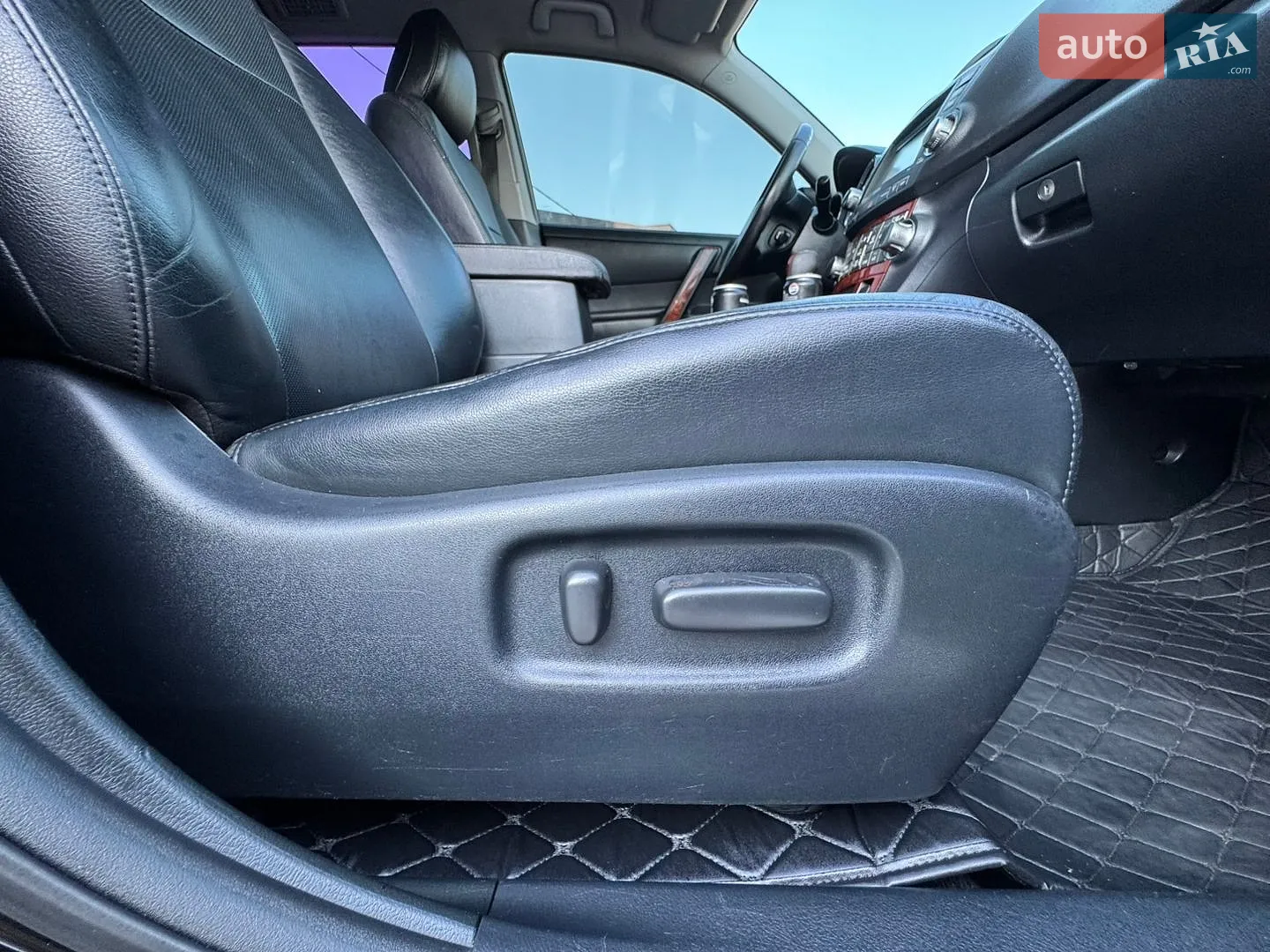 2010 Toyota Highlander - мініатюра 37