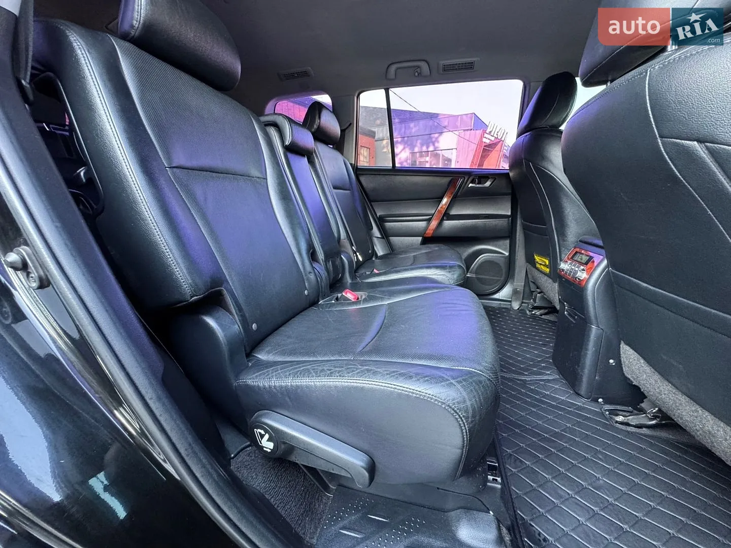 2010 Toyota Highlander - мініатюра 38