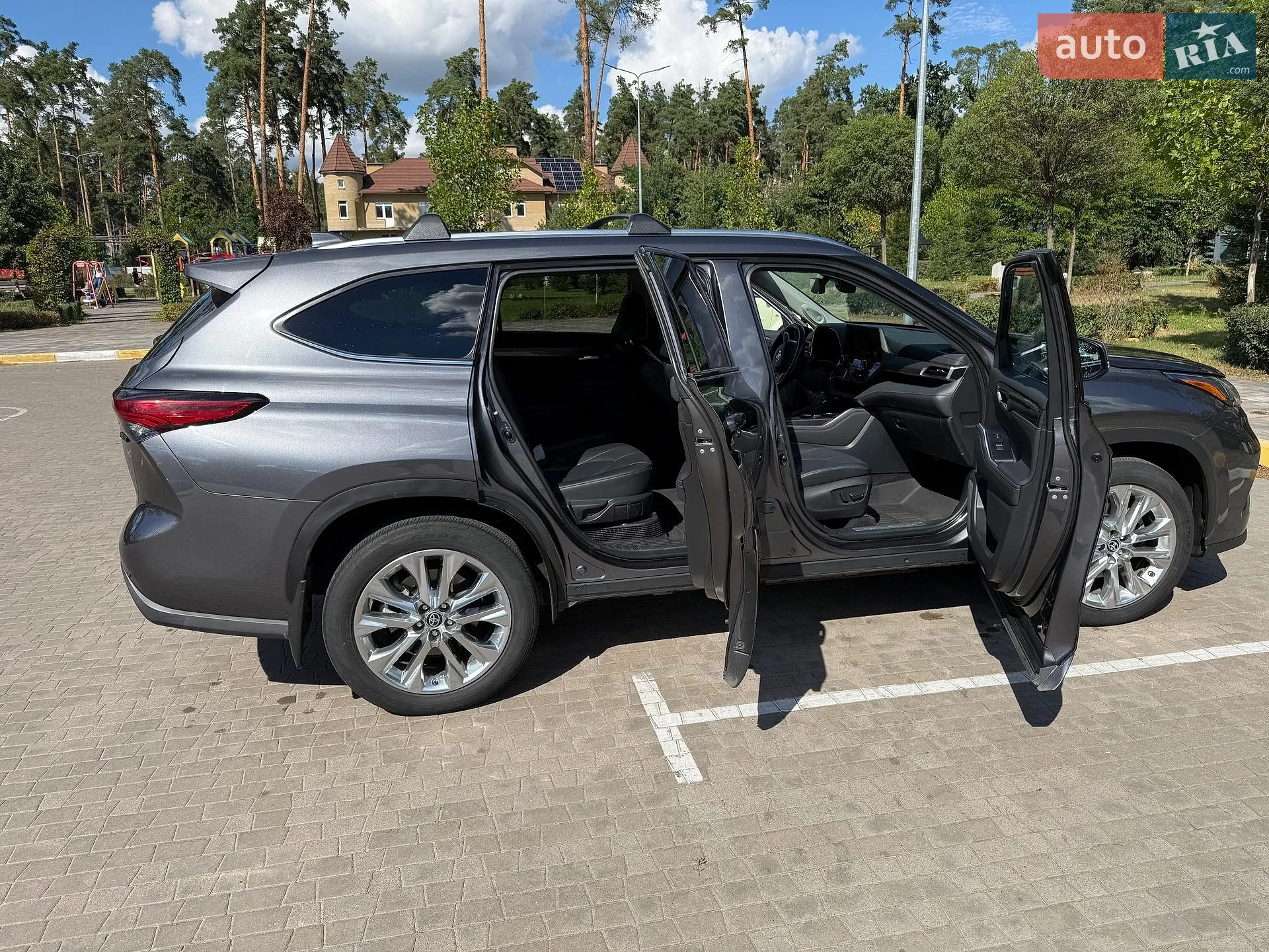 2023 Toyota Highlander - мініатюра 35