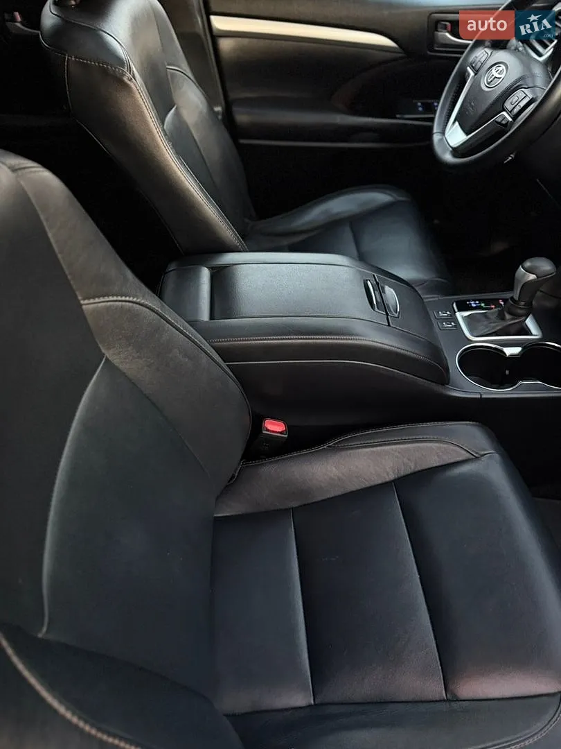 2017 Toyota Highlander - мініатюра 36