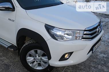 Пикап Toyota Hilux 2015 в 