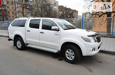 Toyota Hilux 2014