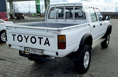 Пікап Toyota Hilux 1992 в 