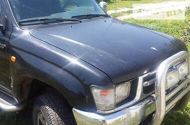 Пикап Toyota Hilux 2001 в 
