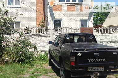 Пикап Toyota Hilux 2001 в 