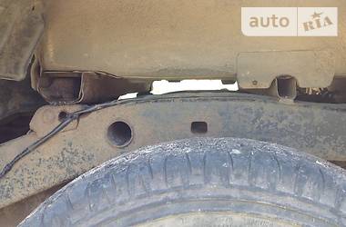 Пикап Toyota Hilux 2001 в 