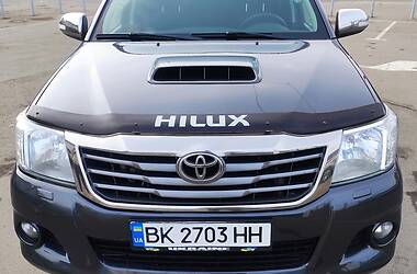 Пикап Toyota Hilux 2015 в 