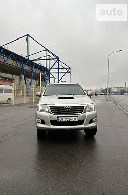 Пикап Toyota Hilux 2012 в Харькове