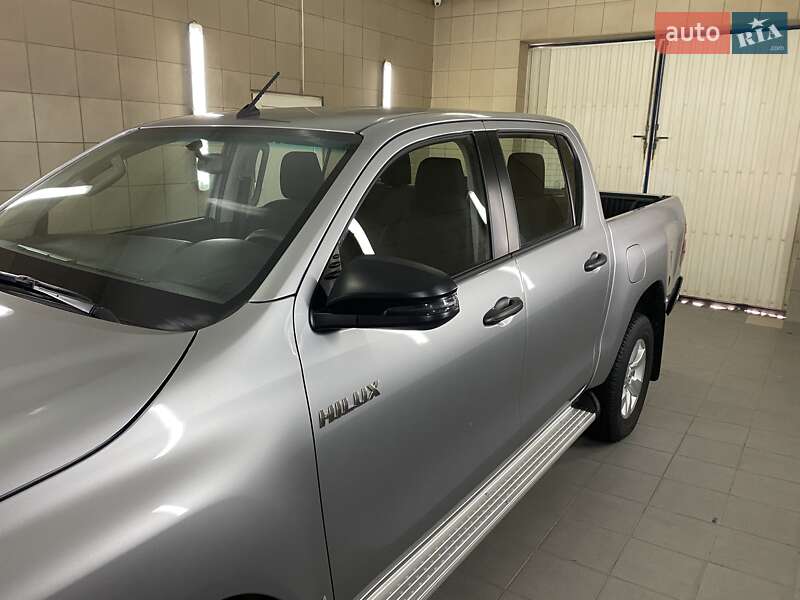 Пікап Toyota Hilux 2022 в Умані