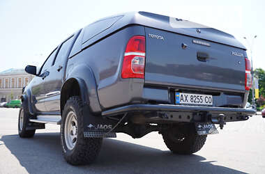 Пикап Toyota Hilux 2012 в 