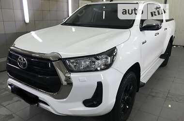 Toyota Hilux 2021