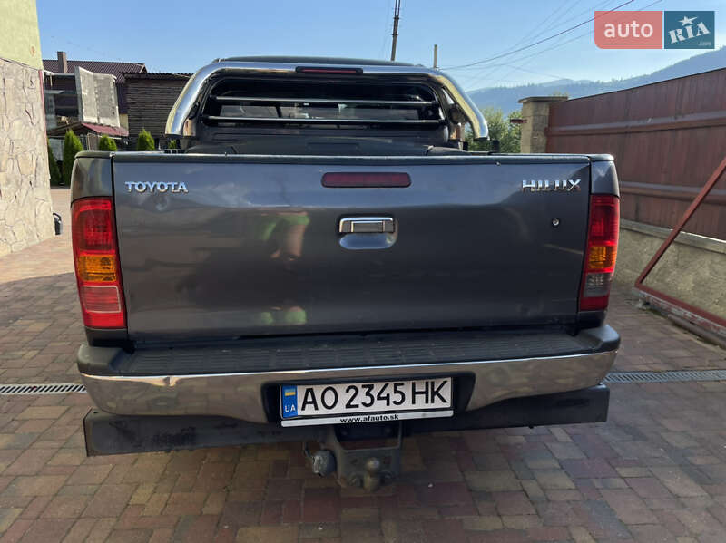 Пікап Toyota Hilux 2011 в Рахові