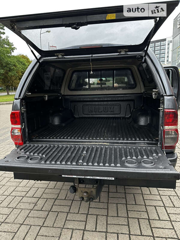 Пікап Toyota Hilux 2011 в Луцьку