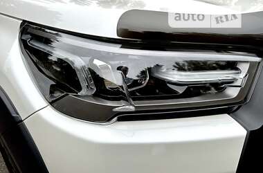 Пікап Toyota Hilux 2022 в 