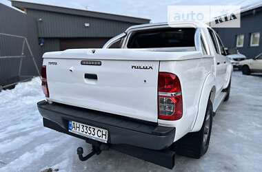 Пикап Toyota Hilux 2014 в 