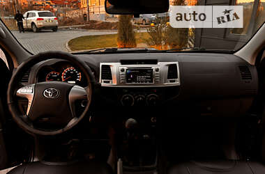 Пикап Toyota Hilux 2012 в Хмельницком
