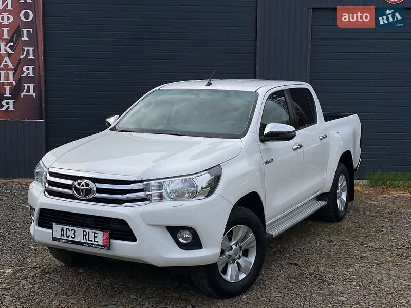 Пикап Toyota Hilux 2017 в Ужгороде