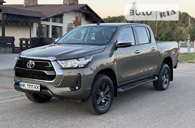 Пікап Toyota Hilux 2023 в Рівному