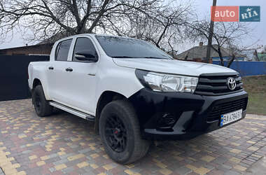 Пикап Toyota Hilux 2017 в Кропивницком