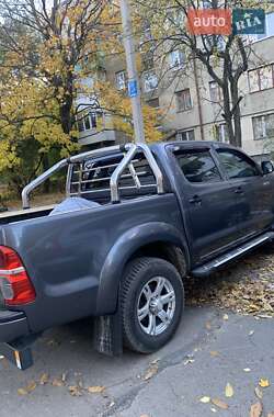 Пікап Toyota Hilux 2013 в Івано-Франківську