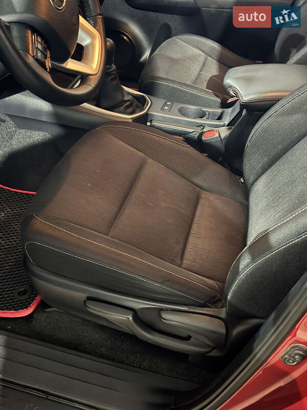 Пікап Toyota Hilux 2016 в Конотопі