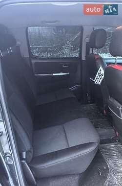 Пикап Toyota Hilux 2013 в Тернополе