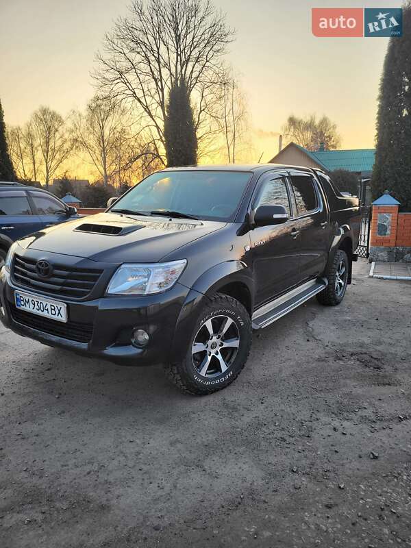 Toyota Hilux 2012