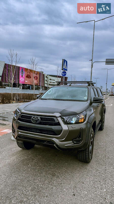Пікап Toyota Hilux 2022 в Києві