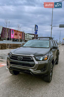 Пикап Toyota Hilux 2022 в 