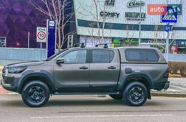 Пикап Toyota Hilux 2022 в 