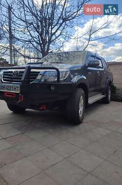 Пікап Toyota Hilux 2012 в Житомирі