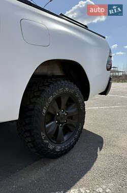 Пикап Toyota Hilux 2017 в 