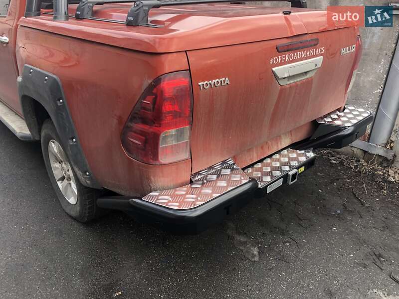 Пикап Toyota Hilux 2017 в Киеве