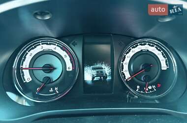 Пикап Toyota Hilux 2019 в 