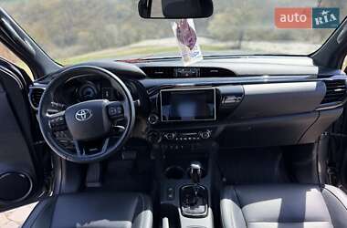 Пикап Toyota Hilux 2019 в 