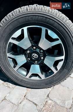 Пикап Toyota Hilux 2019 в 