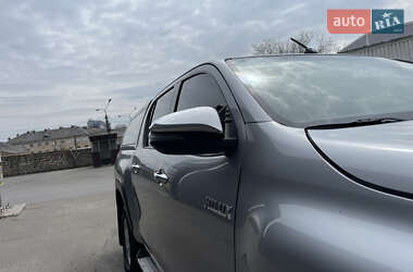 Пикап Toyota Hilux 2018 в 