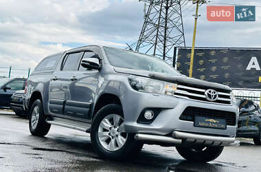 Пикап Toyota Hilux 2016 в 