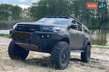 Пикап Toyota Hilux 2021 в Харькове