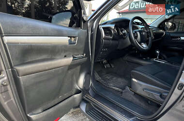 Пикап Toyota Hilux 2021 в 