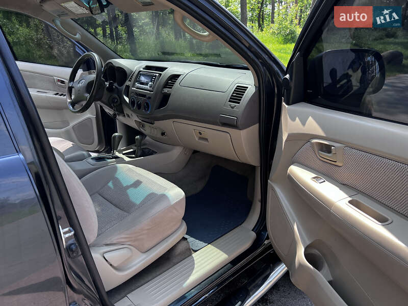 Пикап Toyota Hilux 2007 в Житомире