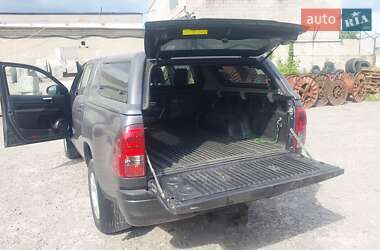 Пикап Toyota Hilux 2019 в 