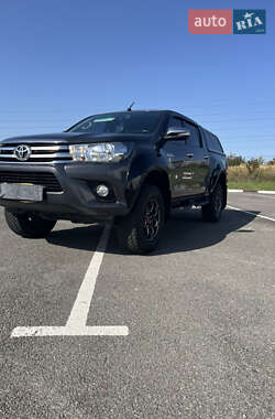 Пикап Toyota Hilux 2016 в Ровно