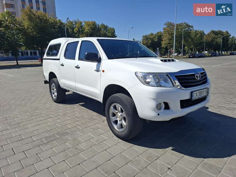Пікап Toyota Hilux 2013 в Черкасах