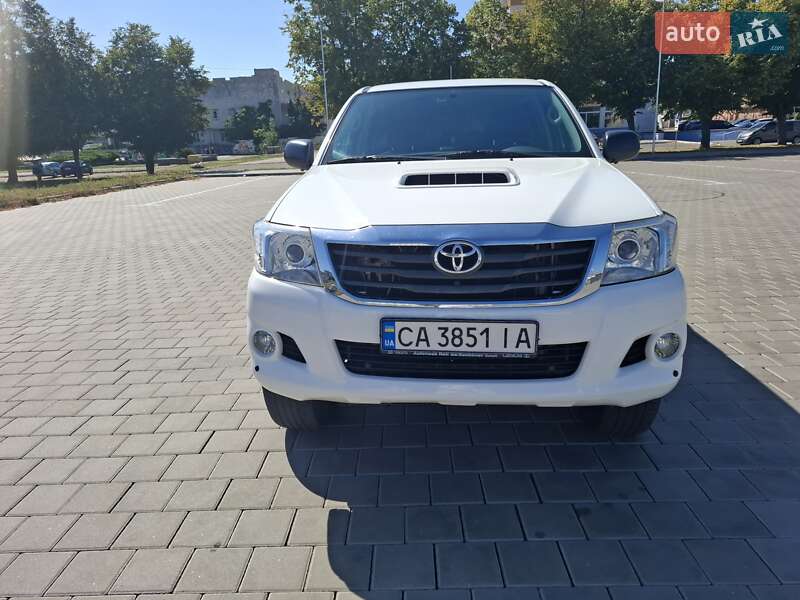 Пікап Toyota Hilux 2013 в Черкасах