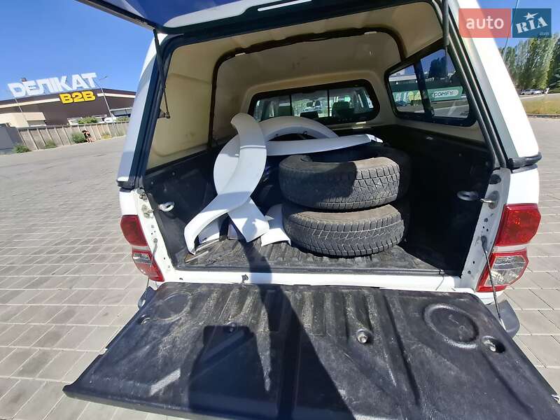 Пікап Toyota Hilux 2013 в Черкасах