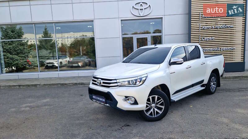 Toyota Hilux 2016