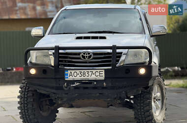 Пикап Toyota Hilux 2011 в Межгорье
