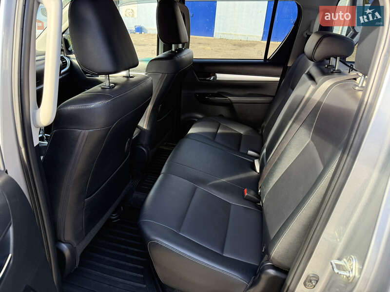 Пикап Toyota Hilux 2021 в Днепре